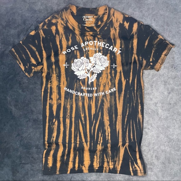 Tops - Rose Apothecary Tee